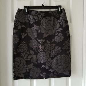 White House Black Market Skirt